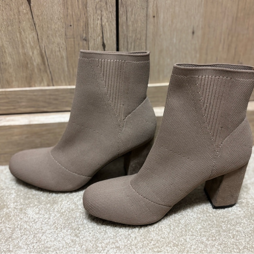 MIA Women's Taupe Heeled Boots